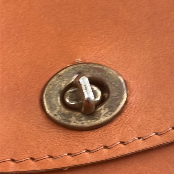 Vintage leather bag - Picture 3 of 13